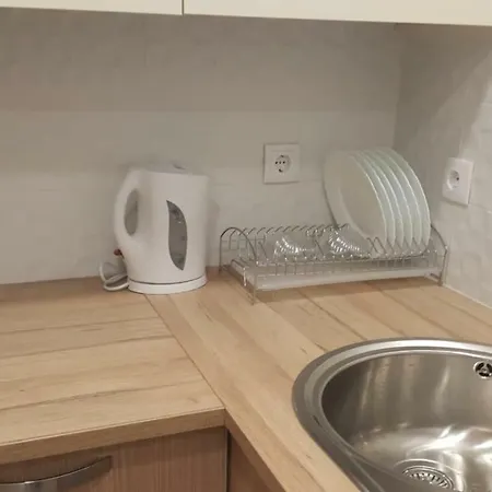 Metro House Апартаменты *