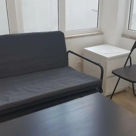 Apartment Metro House Lisbon
