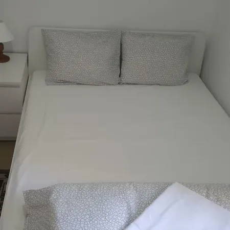 Metro House Апартаменты *
