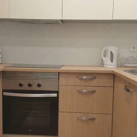 Metro House Апартаменты Лиссабон